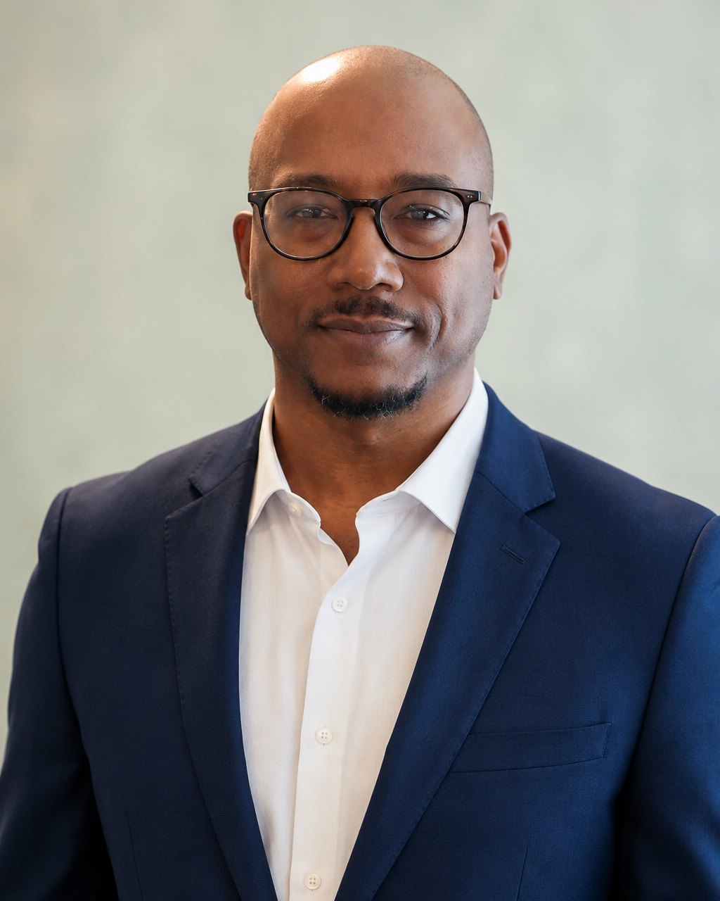 F. Maurice Dennis Jr., founder of Sunshine Internet Marketing